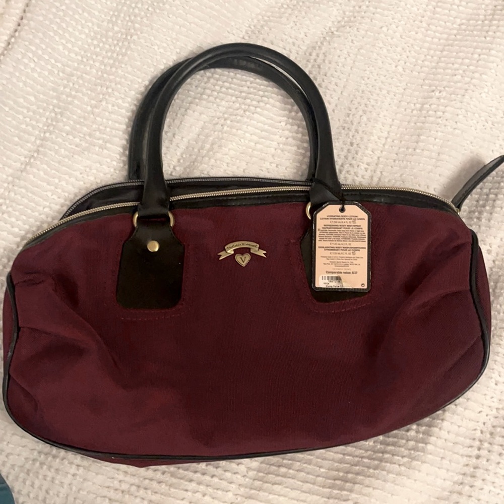 Purse new Greta conditions from Victoria Secret